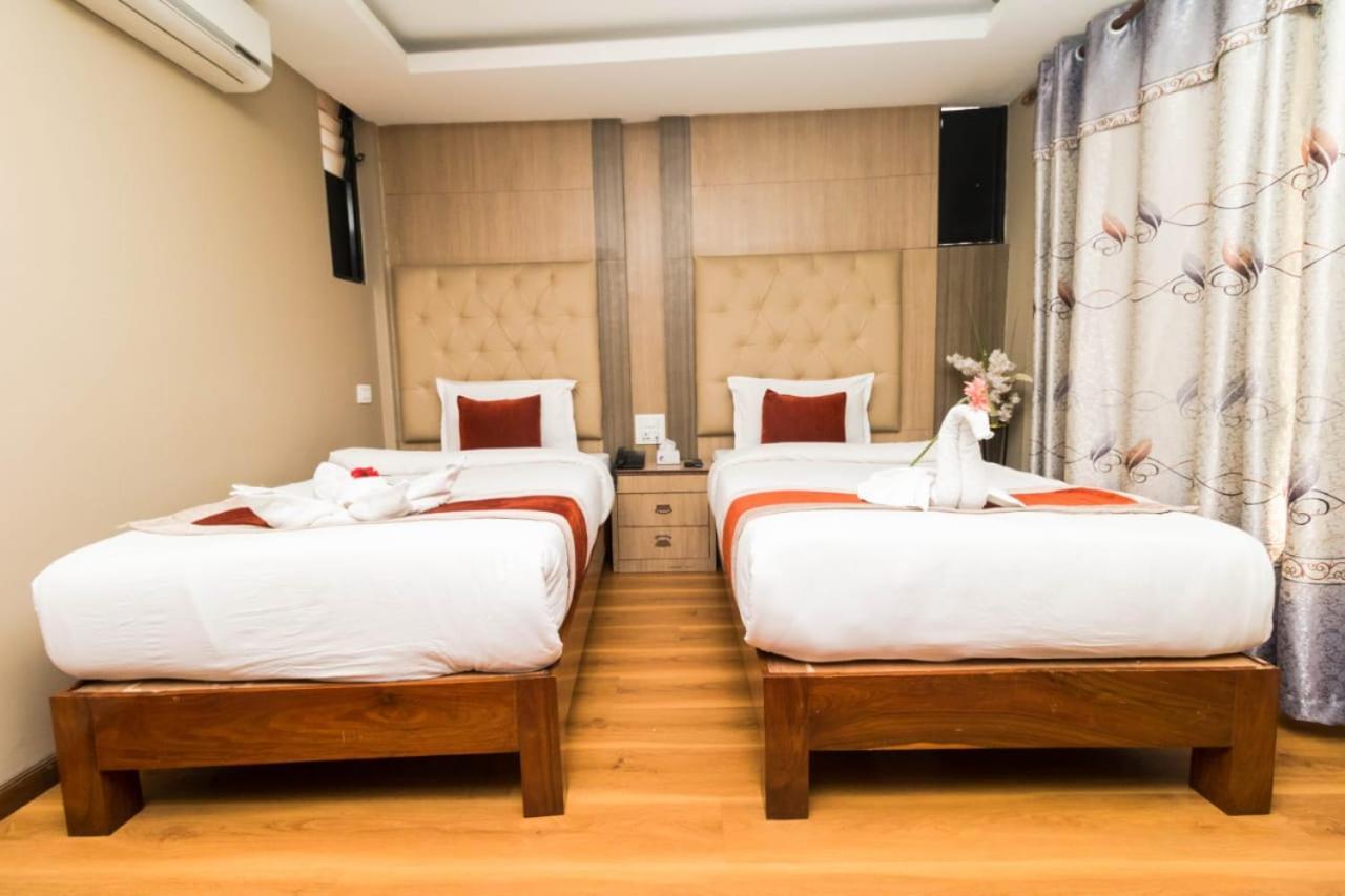 Hotel Marinha Kathmandu Exteriör bild