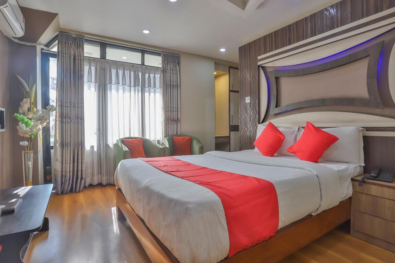 Hotel Marinha Kathmandu Exteriör bild