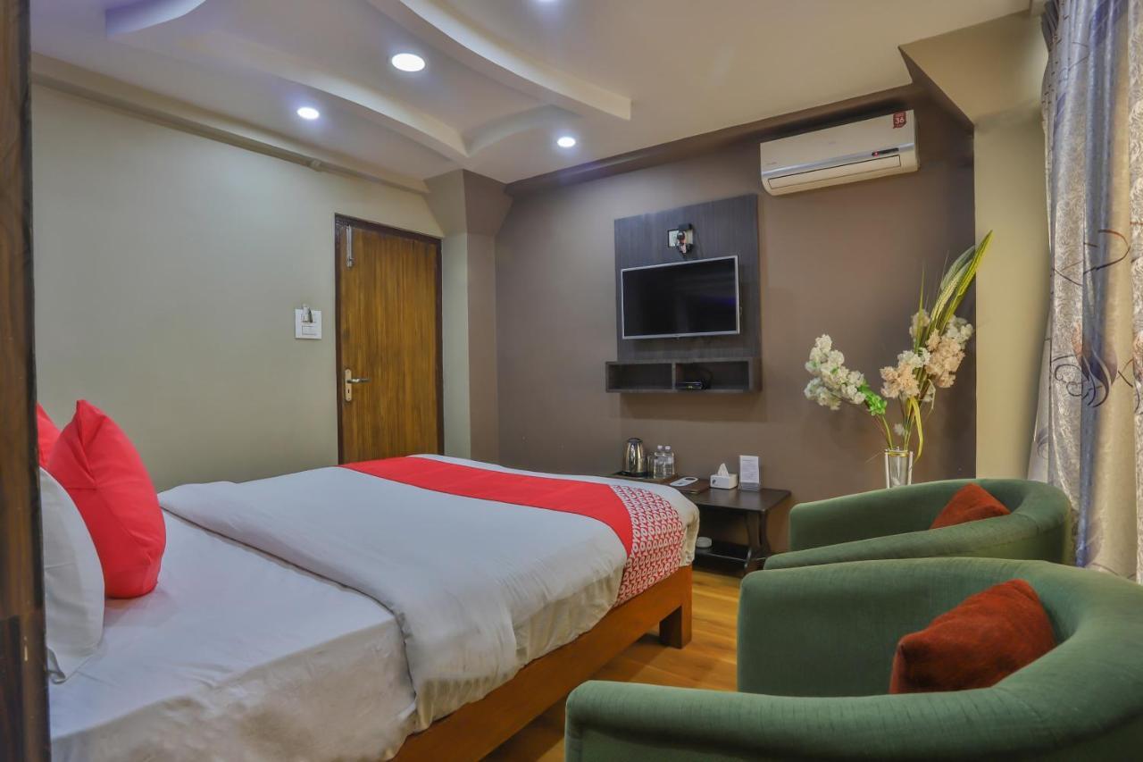 Hotel Marinha Kathmandu Exteriör bild